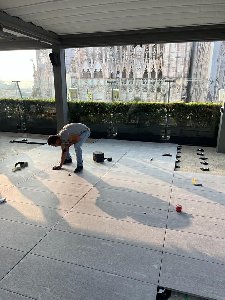 La ristrutturazione della terrazza della Rinascente a Milano in Piazza Duomo